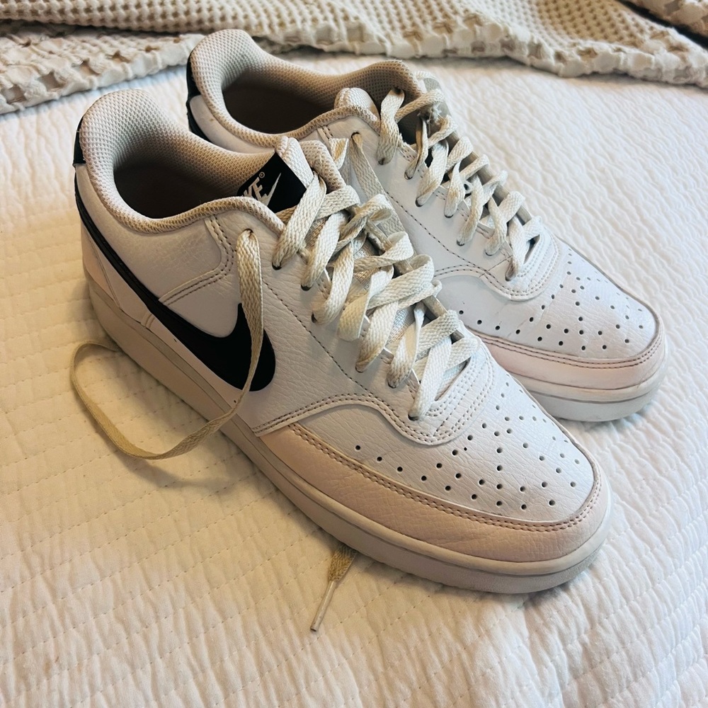 Nike women  White and Black  cort vision  low Sneakers